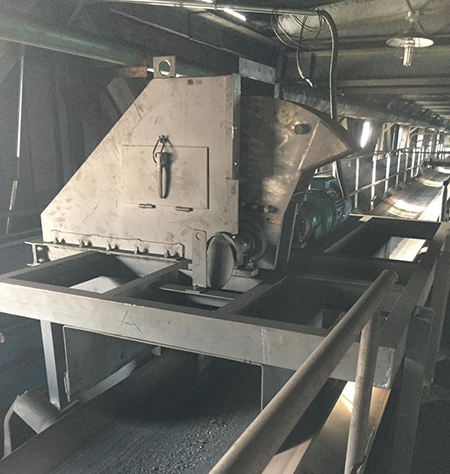 熱電廠入爐煤采樣機(jī)現(xiàn)場